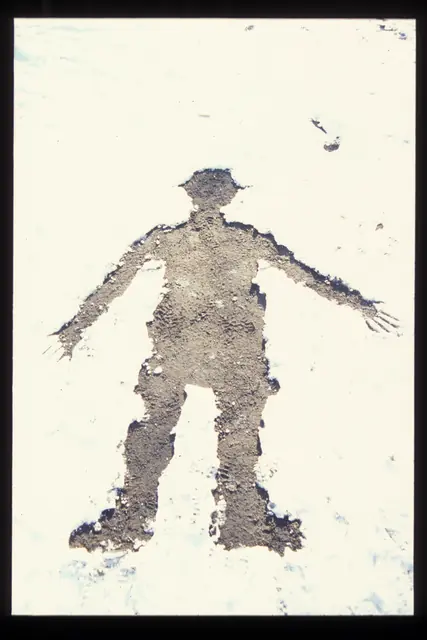 Photograph 2 of 6 of the drawing dedicated to Thomas Kuveikis.